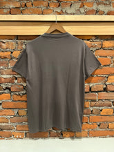 Load image into Gallery viewer, 2000s Green Day Band Tee (M)
