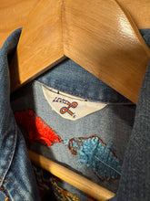 Load image into Gallery viewer, Vintage 70s Levi’s Orange Tab Western Stitched Jean Jacket (WS)(Flaw)
