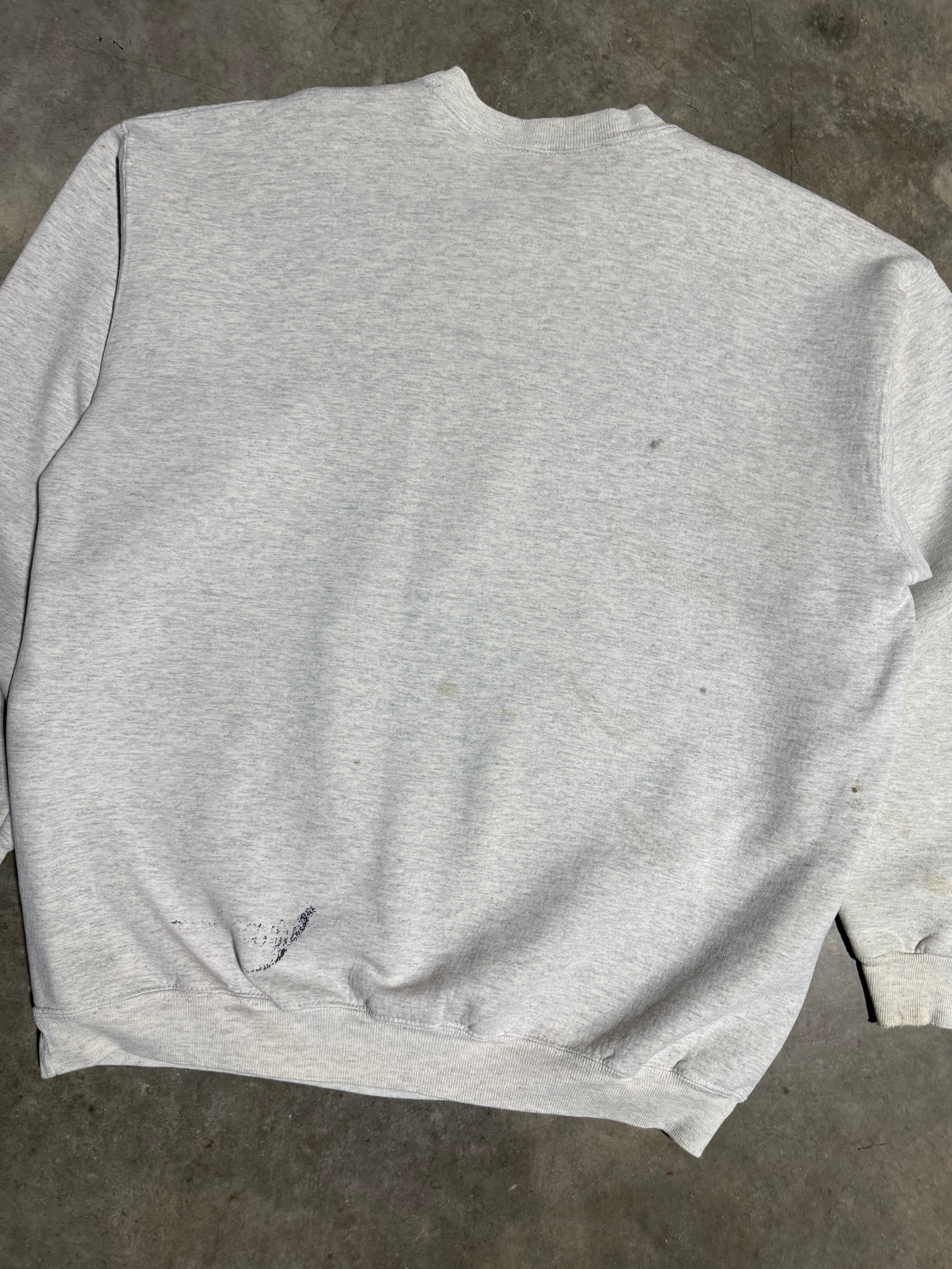 Vintage 90s Chester Cheetah Embroidered Distressed Crewneck (XL)