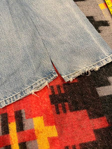 Vintage Y2K Wrangler Lightwash Jeans (31x29.5)