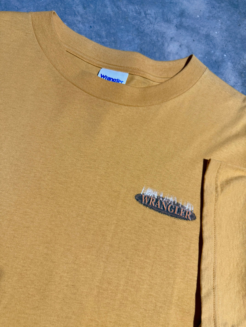 Vintage 2001 Wrangler Murray’s Law Rodeo T-Shirt (XL)