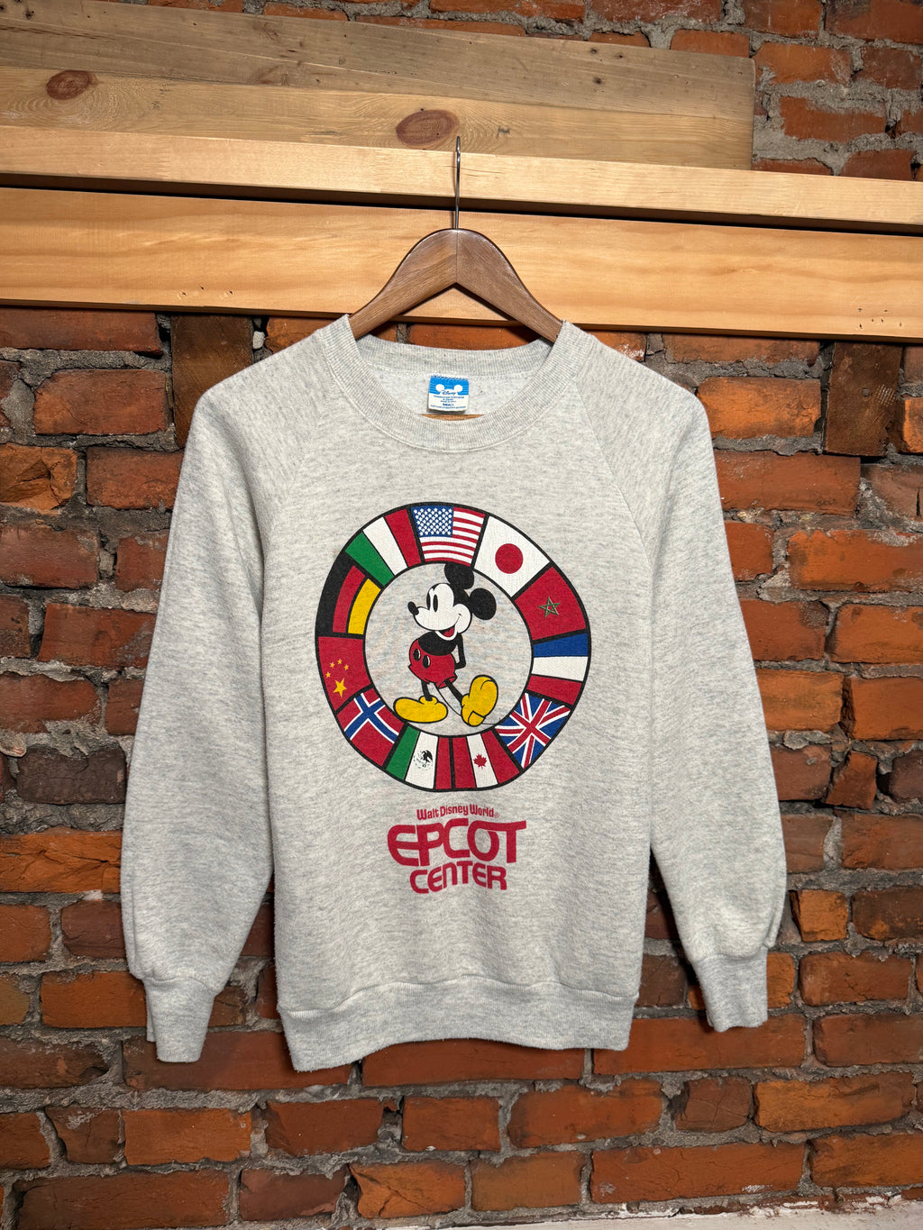 Vintage 80s Disney Epcot Crewneck (WS)