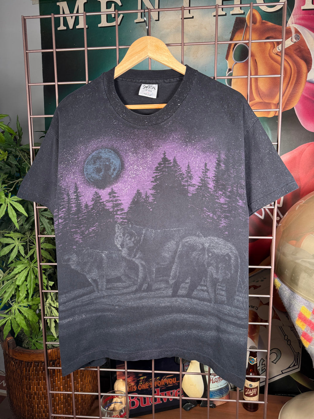 Vintage All Over Print Wolves Faded T-Shirt (XL)