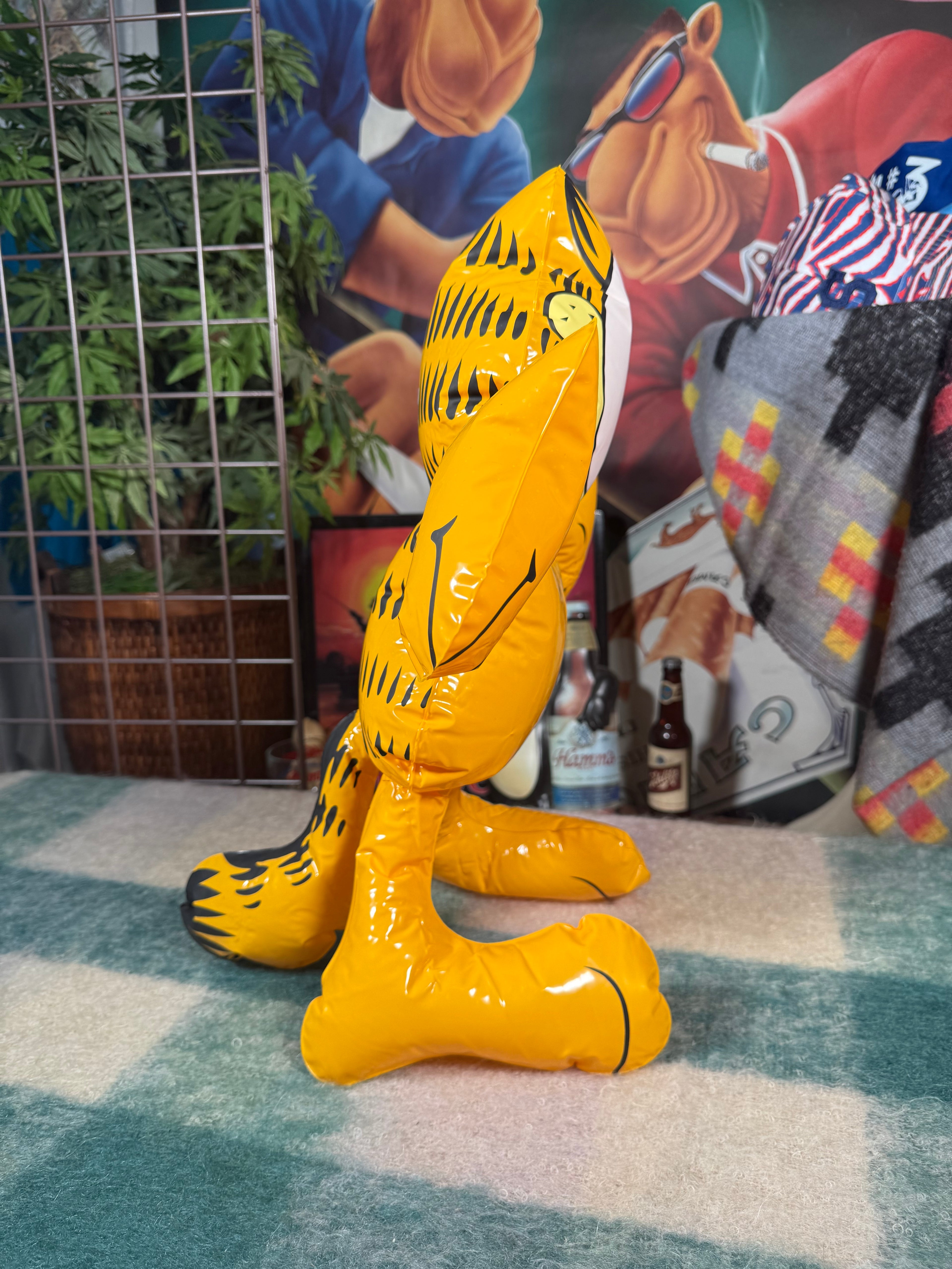 Vintage Unopened 2002 Garfield Inflatable