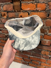 Load image into Gallery viewer, Vintage Whistler Mountain SnapBack Hat
