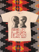 Load image into Gallery viewer, 2000s Pink Floyd Band Shirt (L)
