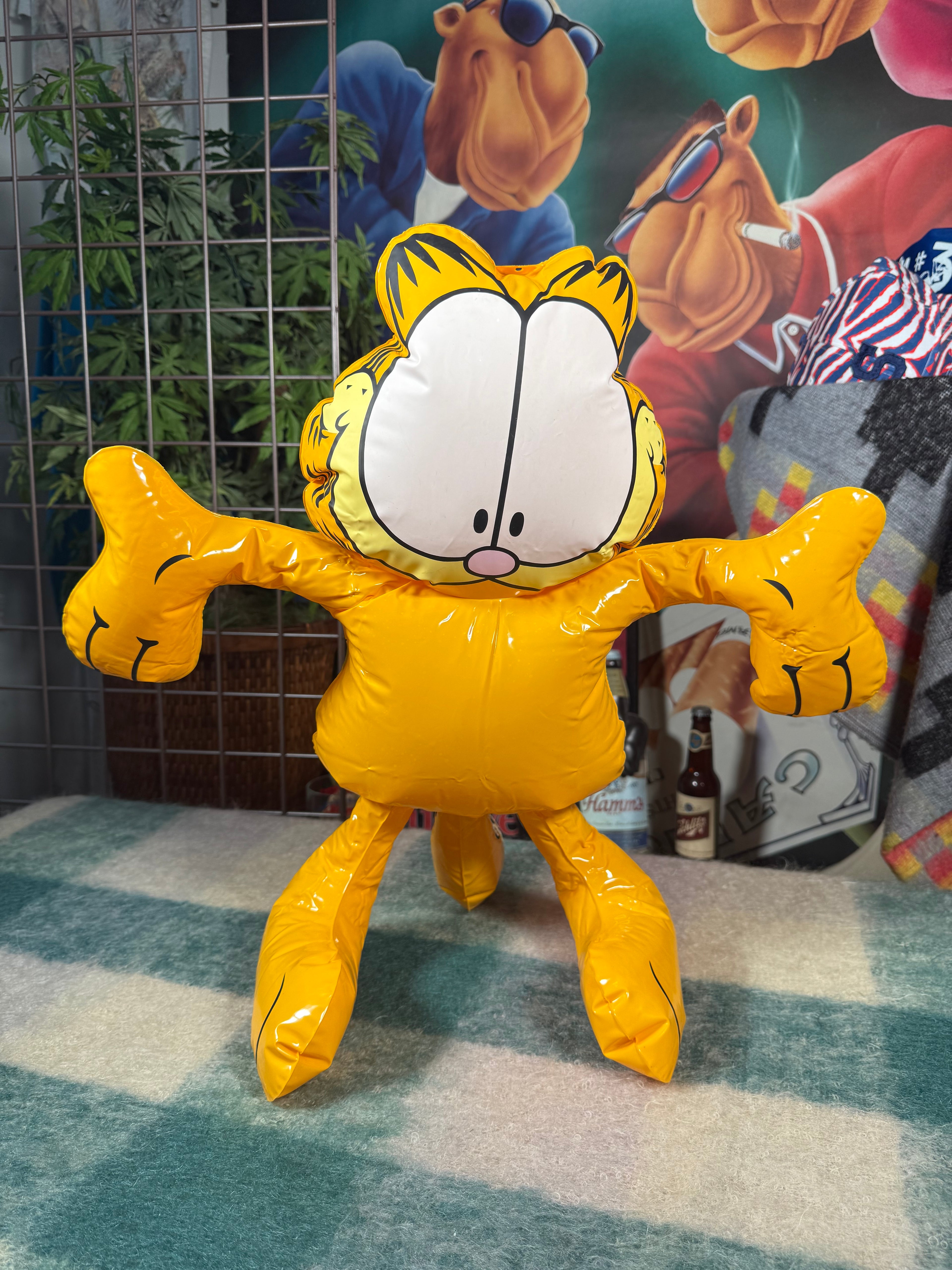 Vintage Unopened 2002 Garfield Inflatable