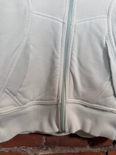 Load image into Gallery viewer, Vintage Y2K Women’s Nike Zip Up (WM)
