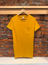 Load image into Gallery viewer, 70s/80s Derby Yellow Pocket T-Shirt(S/M)
