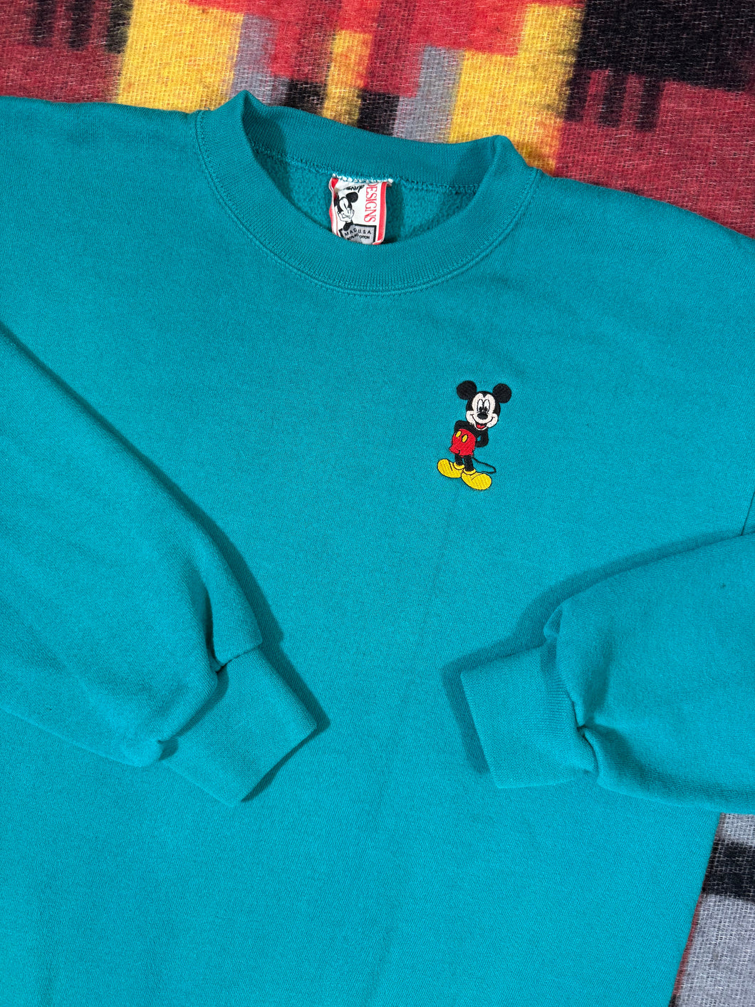 Vintage 90s Mickey Mouse Embroidered Crewneck (M)