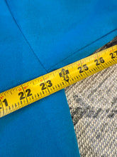 Load image into Gallery viewer, Vintage 90s Spring Crewneck (L)
