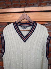 Load image into Gallery viewer, Y2K David Ruba Sweater Vest (XL)
