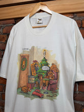 Load image into Gallery viewer, Vintage The Far Side Dogs on Christmas Shirt (2XL)

