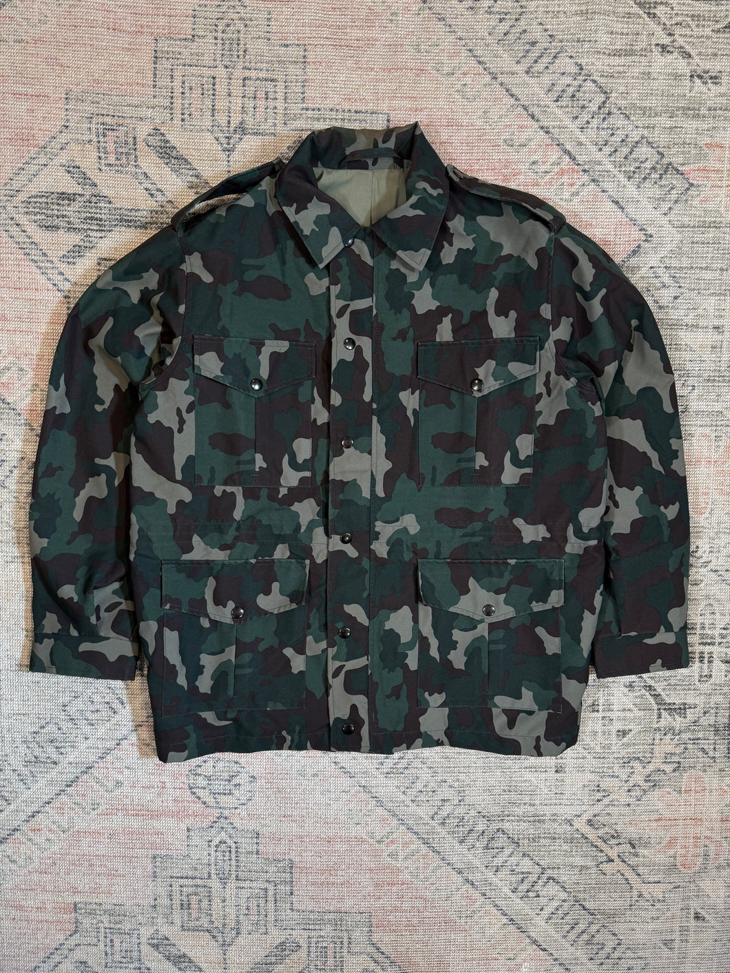 Vintage 80s 4 Pocket Camo Military Jacket (XL)
