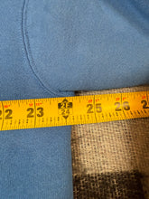 Load image into Gallery viewer, Vintage Peace on Earth Penguin Crewneck (L)
