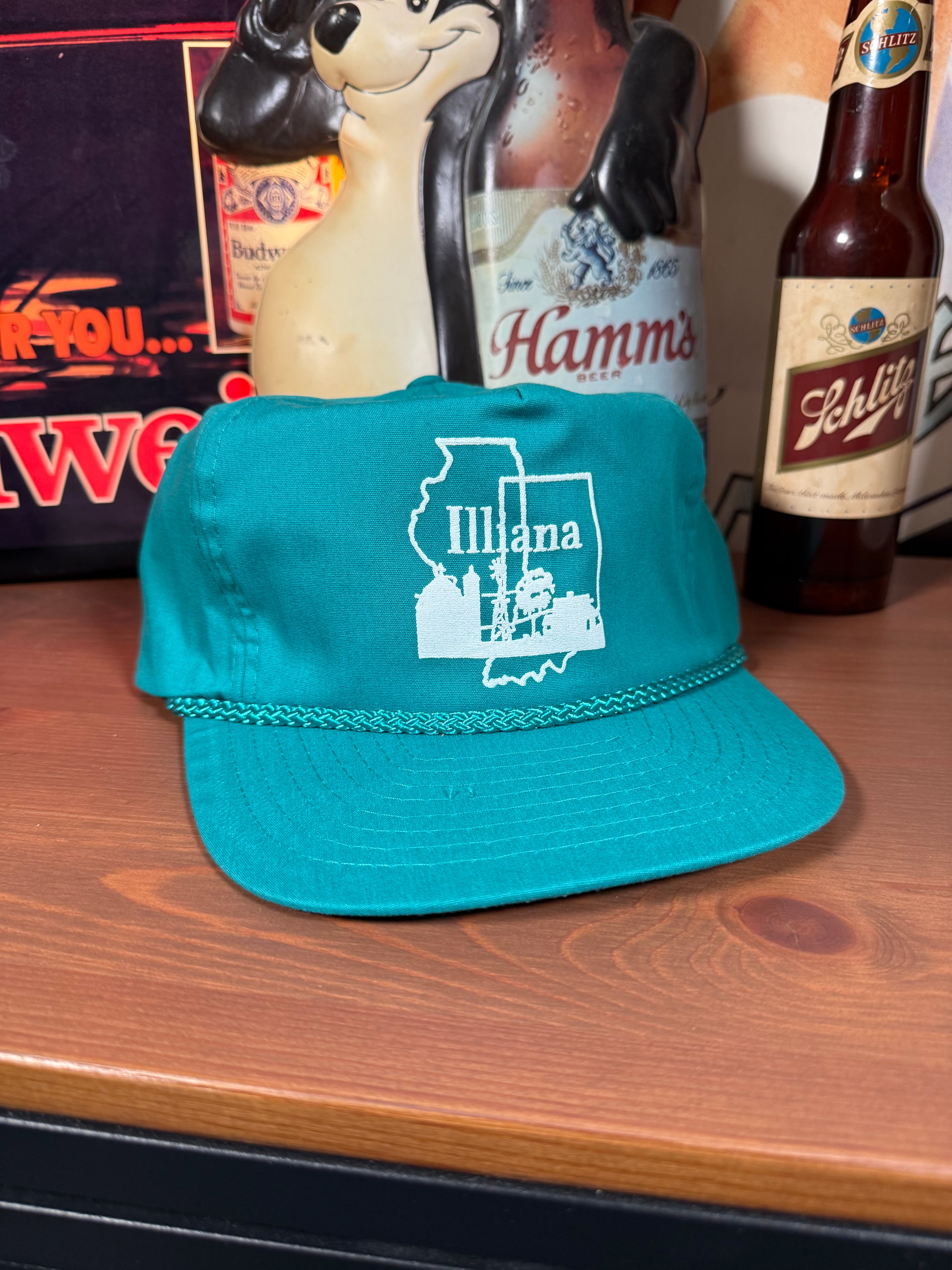 Vintage Illina Zipper Strap Hat