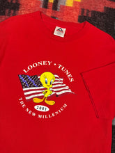 Load image into Gallery viewer, Vintage 2001 Tweety Bird American Flag Shirt (L)
