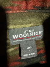 Load image into Gallery viewer, Woolrich Western Pattern Button Down (L)
