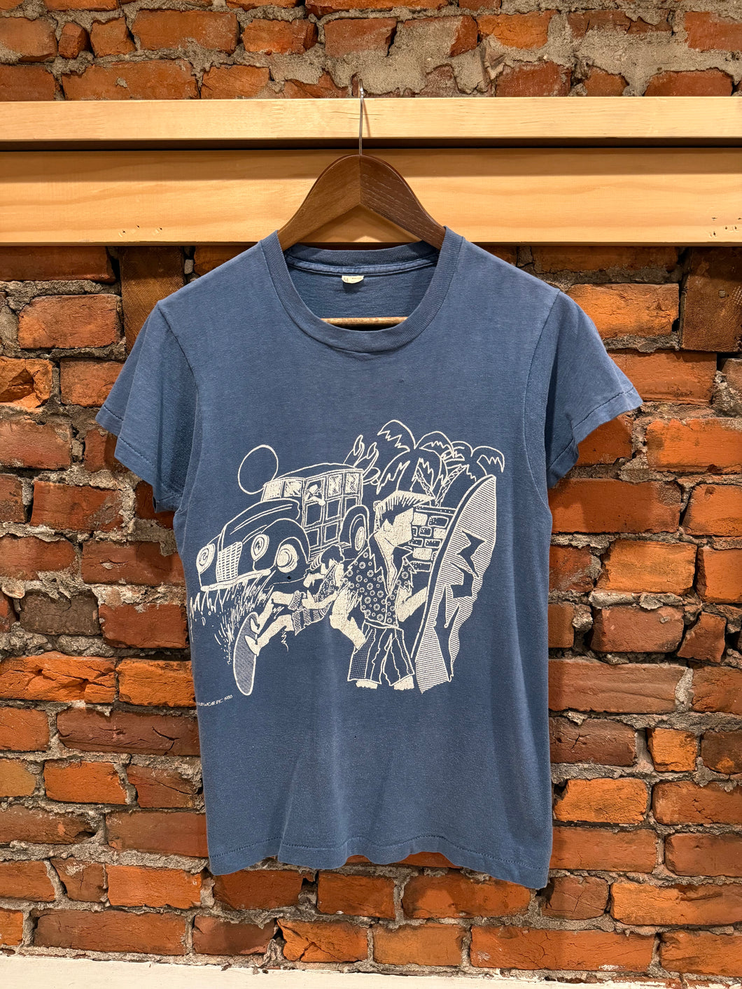 Vintage 1986 Fun Wear Surfer Shirt (WM)