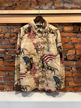 Load image into Gallery viewer, Vintage American Flag Horses Western Shirt (L)
