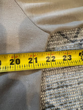 Load image into Gallery viewer, Vintage Fiji Polo Shirt (M)
