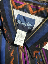 Load image into Gallery viewer, Vintage Wrangler Checotah Pattern Western Shirt (Youth XL)
