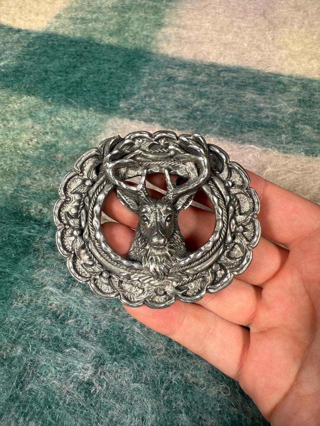 Vintage Hollow Center Buck Belt Buckle