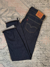 Load image into Gallery viewer, Modern Levi’s Selvedge Jeans (34x34)

