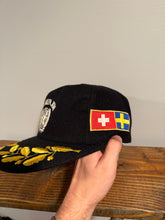 Load image into Gallery viewer, Vintage Pan Mun Jom SnapBack Hat
