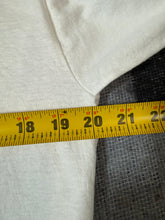 Load image into Gallery viewer, Vintage 90s Hawaiian Native Surfwear Shirt (M/L)
