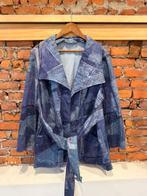 Load image into Gallery viewer, True Vintage Patchwork Print Womens Jean Overcoat (WXL)
