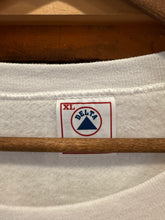 Load image into Gallery viewer, Vintage 1994 Pubs of Naples Crewneck (XL)

