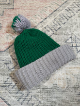 Load image into Gallery viewer, Vintage 70s/80s Philadelphia Eagles Beanie
