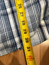 Load image into Gallery viewer, Vintage 90s Levi’s Striped Button Up Shirt (2XL)
