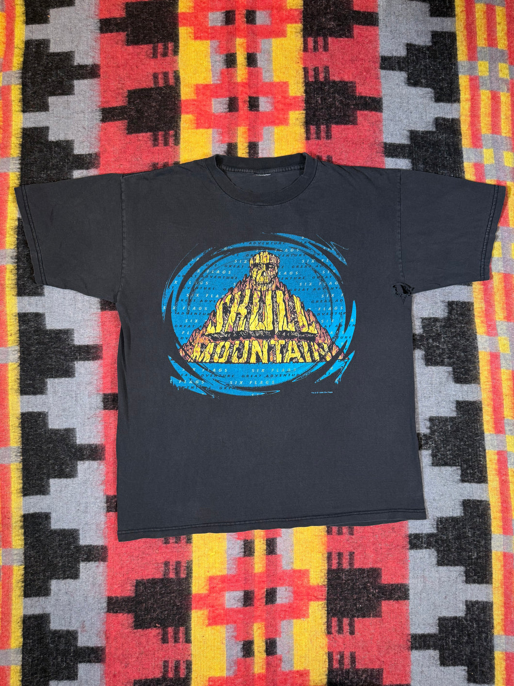 Vintage 1996 Skull Mountain Six Flags Ride Tee (Flaw)(XL)