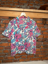 Load image into Gallery viewer, Vintage 80s The Season Ticket Floral Button Up Shirt (WL)
