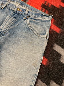 Vintage Y2K Wrangler Lightwash Jeans (31x29.5)