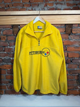 Load image into Gallery viewer, Vintage Pittsburgh Steelers Fleece Pullover (M)

