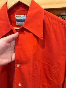 True Vintage Grants Menswear Loop Collar Red Shirt (M)