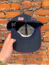 Load image into Gallery viewer, 2000s Daytona Valvoline Racing Fitted Hat (M)
