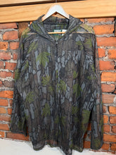 Load image into Gallery viewer, Vintage SafTBak Mesh Camo Jacket (XL)
