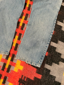 Vintage 2000s Lightwash Wrangler Jeans (30x30)