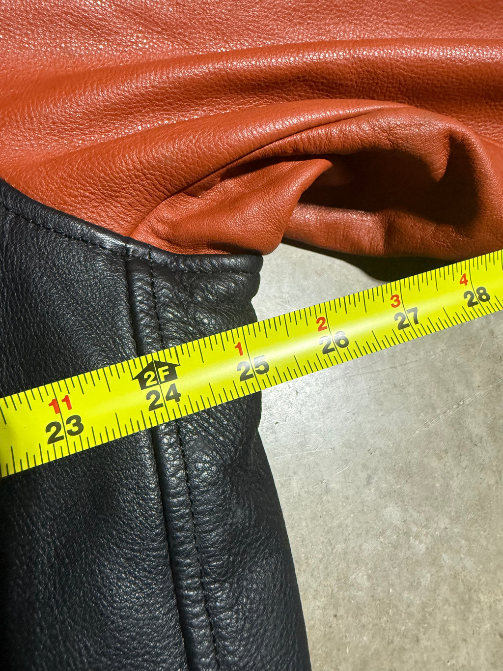 Vintage Harley Davidson Milwaukee Leather Jacket (L)